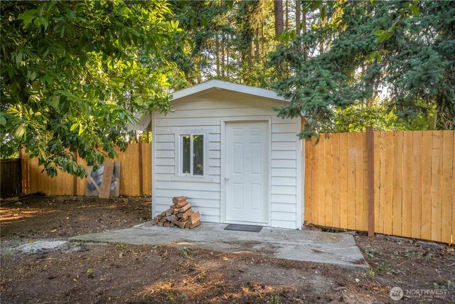 1666 S Huson Drive, Tacoma, WA 98405
