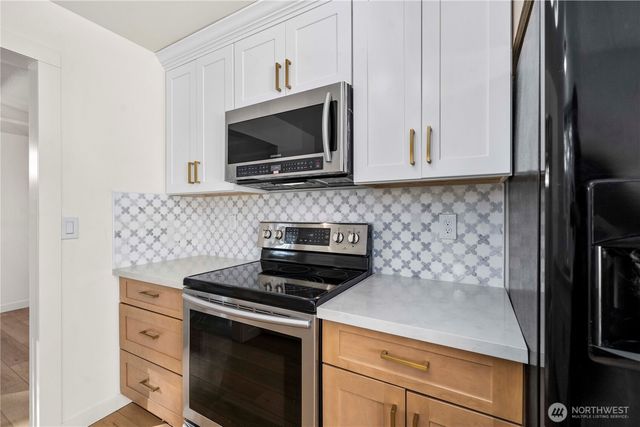 1666 S Huson Drive, Tacoma, WA 98405