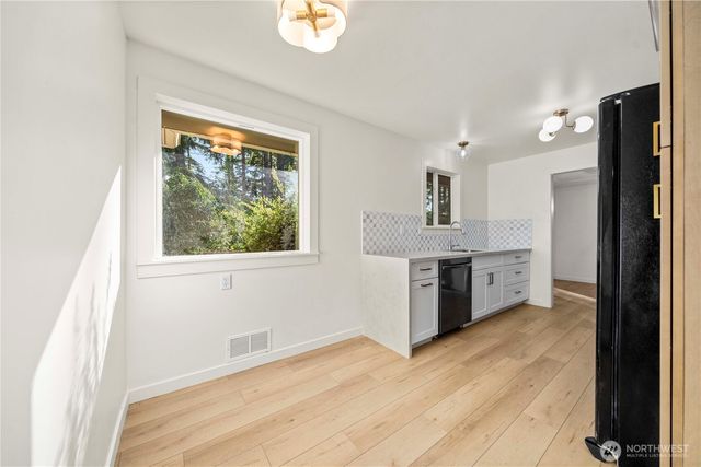 1666 S Huson Drive, Tacoma, WA 98405