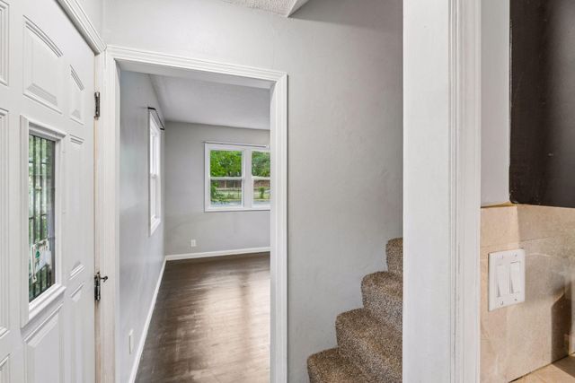 5149 University Avenue NE, Columbia Heights, MN 55421