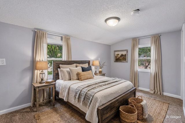 5149 University Avenue NE, Columbia Heights, MN 55421