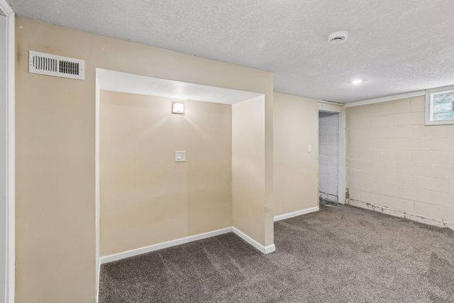 5149 University Avenue NE, Columbia Heights, MN 55421