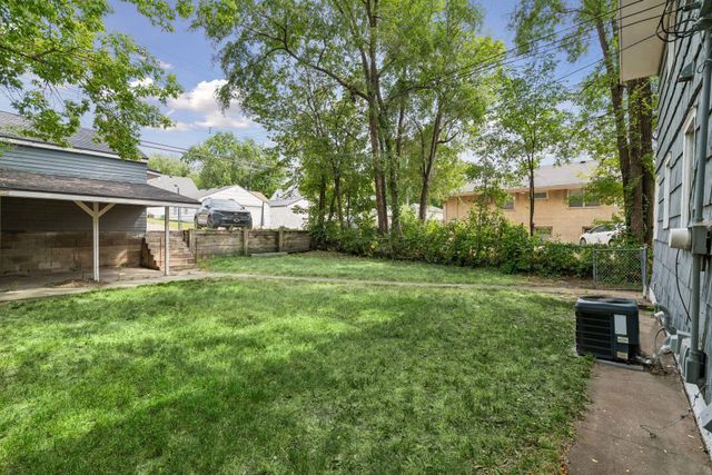 5149 University Avenue NE, Columbia Heights, MN 55421