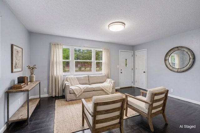 5149 University Avenue NE, Columbia Heights, MN 55421