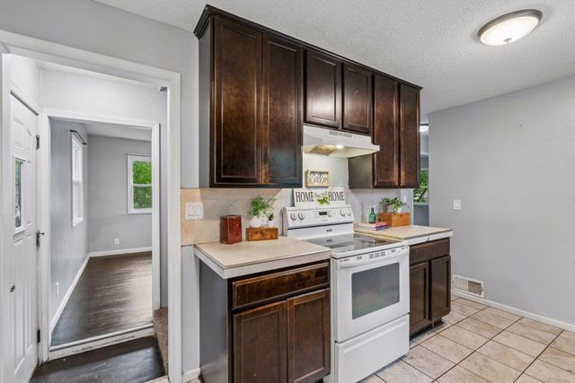 5149 University Avenue NE, Columbia Heights, MN 55421