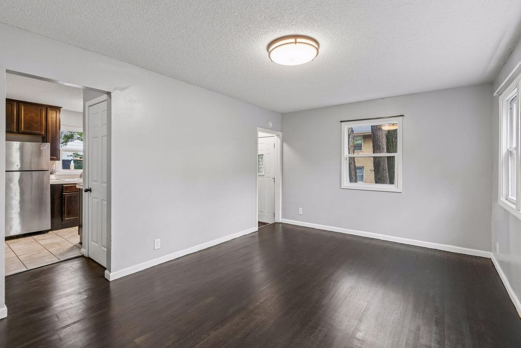 5149 University Avenue NE, Columbia Heights, MN 55421 — photo 4