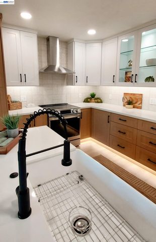 3033 Golden Rain 4, Walnut Creek, CA 94595