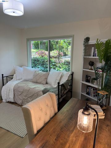 3033 Golden Rain 4, Walnut Creek, CA 94595