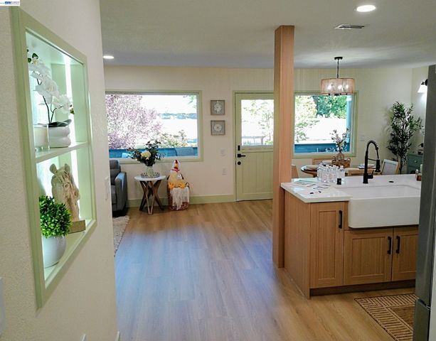3033 Golden Rain 4, Walnut Creek, CA 94595