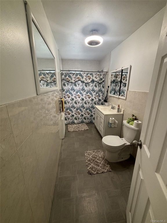 31-44 75th, East Elmhurst, NY 11370 — photo 2
