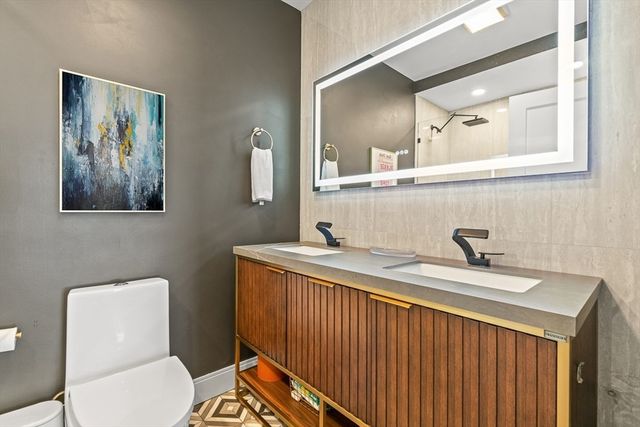 340 Meridian St 1, Boston, MA 02128