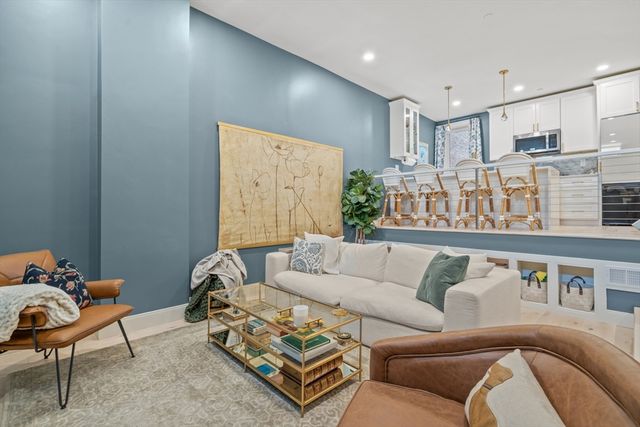 340 Meridian St 1, Boston, MA 02128