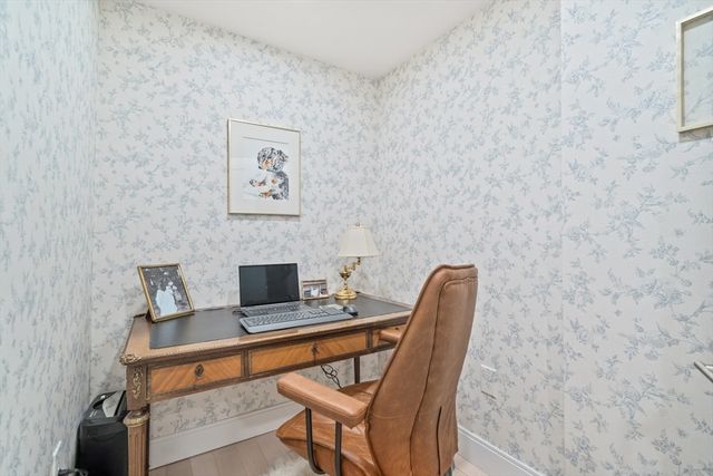 340 Meridian St 1, Boston, MA 02128