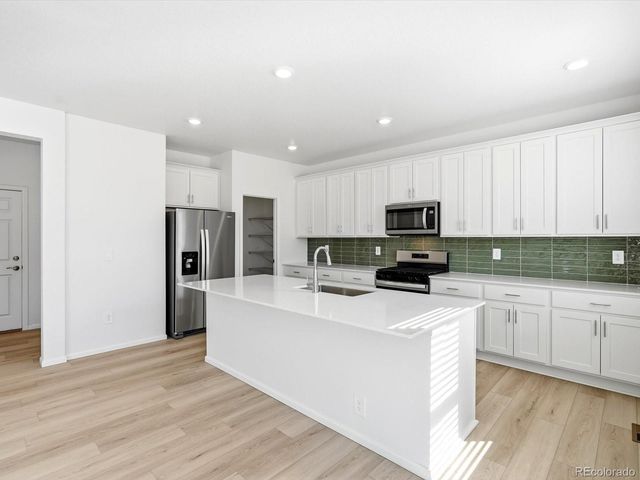 1608 Rumley Creek Drive, Windsor, CO 80550