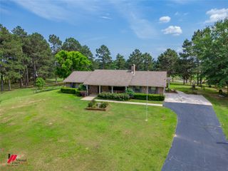 236 Charlie Cannon Road, Coushatta, LA 71019