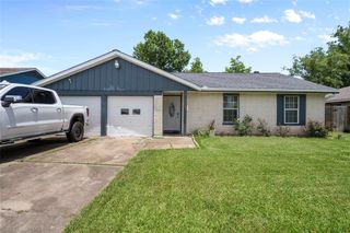 10507 Kirkhill Drive, Houston, TX 77089