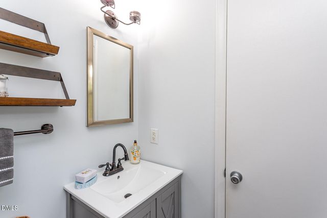 921 Devon Avenue, Cary, NC 27511