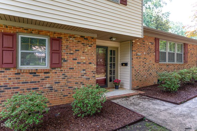 921 Devon Avenue, Cary, NC 27511