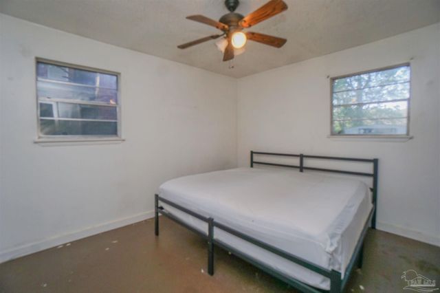 3259 Fresno Ave, Pensacola, FL 32526