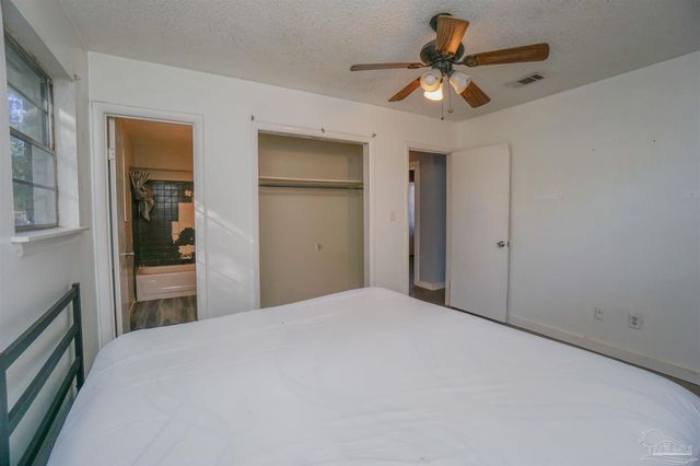 3259 Fresno Ave, Pensacola, FL 32526