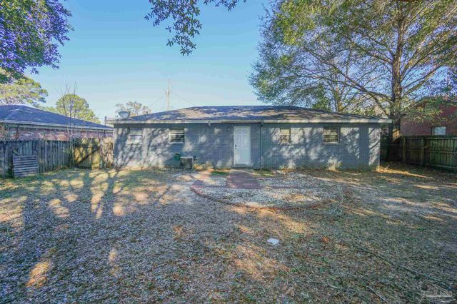 3259 Fresno Ave, Pensacola, FL 32526