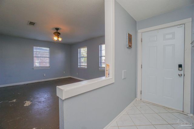 3259 Fresno Ave, Pensacola, FL 32526