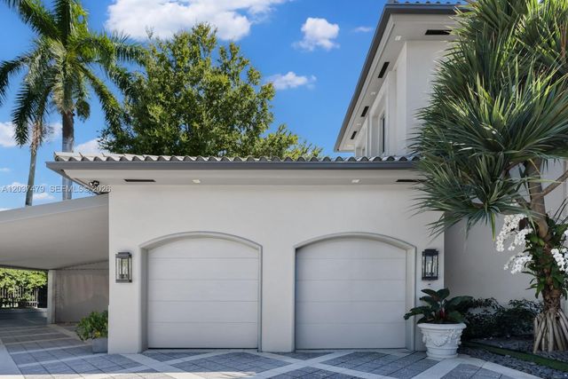 176 S Hibiscus Drive, Miami Beach, FL 33139