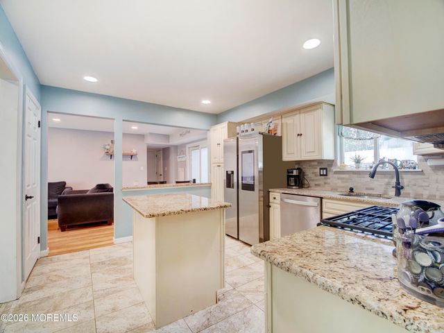 872 Yellowbank Road, Toms River, NJ 08753
