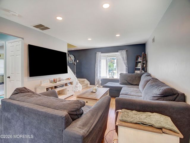 872 Yellowbank Road, Toms River, NJ 08753