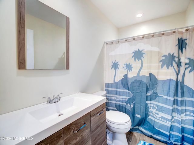 872 Yellowbank Road, Toms River, NJ 08753