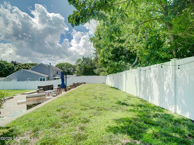 872 Yellowbank Road, Toms River, NJ 08753