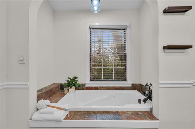 2025 Mcafee Road, Decatur, GA 30032