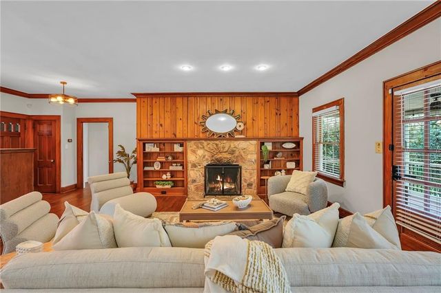 2025 Mcafee Road, Decatur, GA 30032