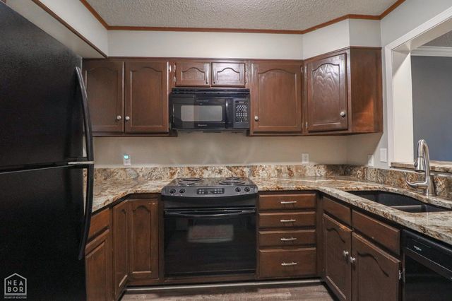 1300 S Church Street S, Jonesboro, AR 72401