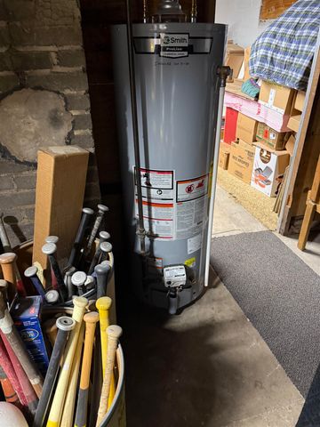 627 Downing Avenue, Waterloo, IA 50701