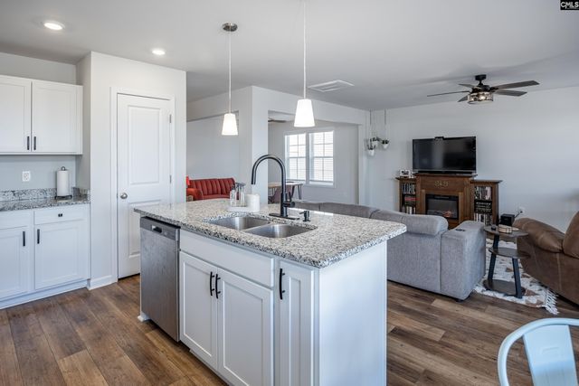 2014 Cold Rocks Way, Lexington, SC 29073