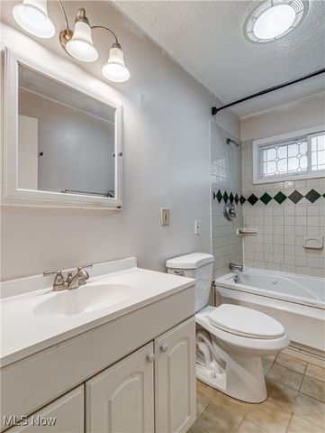 3555 Jameson Drive, Kent, OH 44240