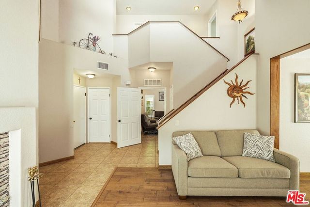 15301 Bittner Place, Moorpark, CA 93021