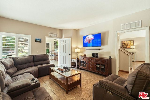 15301 Bittner Place, Moorpark, CA 93021