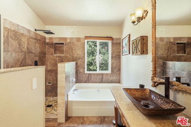 15301 Bittner Place, Moorpark, CA 93021
