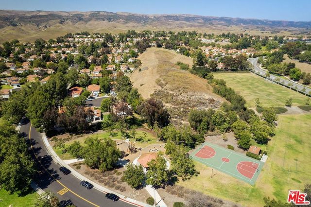 15301 Bittner Place, Moorpark, CA 93021