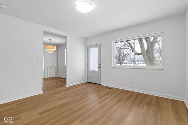 10204 Chris Drive, Indianapolis, IN 46229