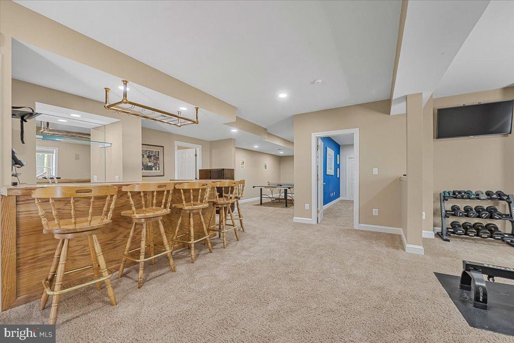 Image 53 of property listing at 4 DEER TRAIL CT, Gaithersburg, MD 20878