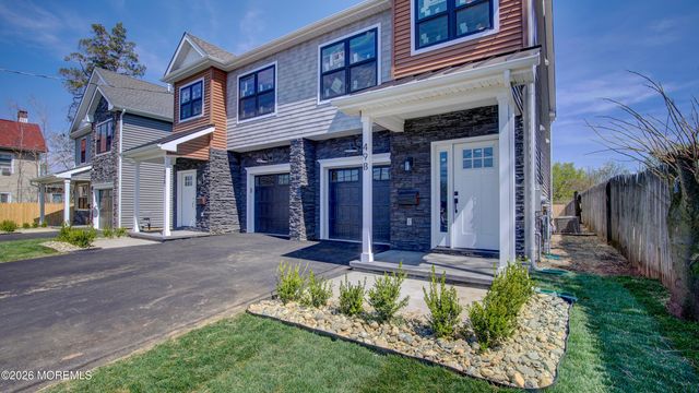 49 Atlantic Avenue B, Aberdeen, NJ 07747