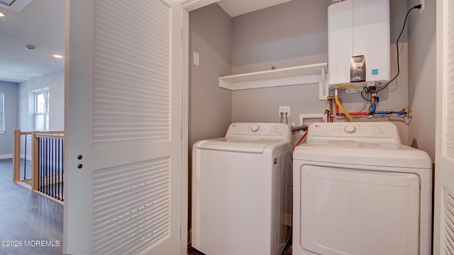 49 Atlantic Avenue B, Aberdeen, NJ 07747