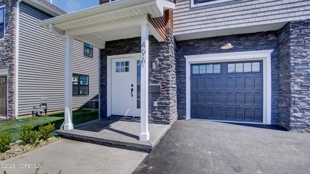 49 Atlantic Avenue B, Aberdeen, NJ 07747