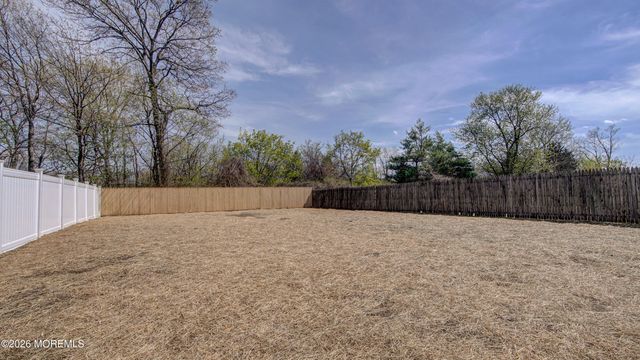 49 Atlantic Avenue B, Aberdeen, NJ 07747