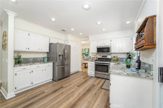 27 Chisholm Trail, Trabuco Canyon, CA 92679