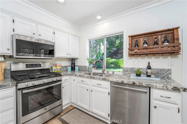 27 Chisholm Trail, Trabuco Canyon, CA 92679