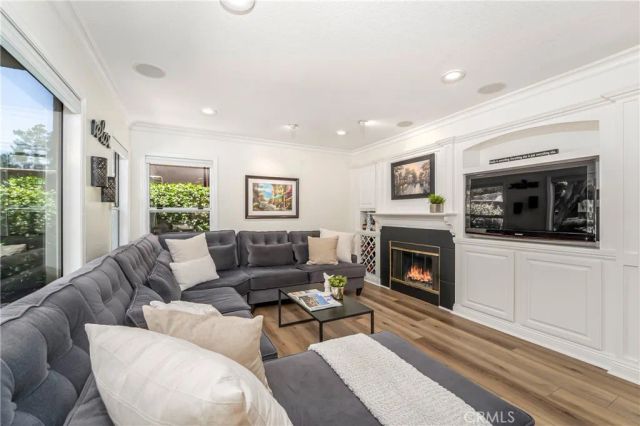 27 Chisholm Trail, Trabuco Canyon, CA 92679